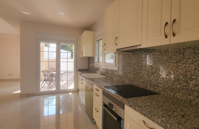 Resale - Detached Villa - Cabo Roig