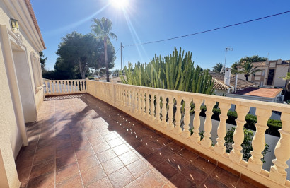 Resale - Detached Villa - Cabo Roig