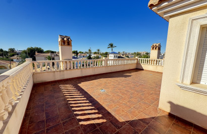 Resale - Detached Villa - Cabo Roig