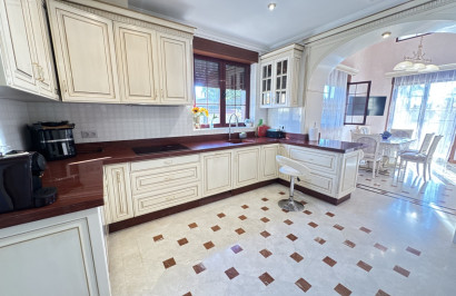 Resale - Detached Villa - Cabo Roig