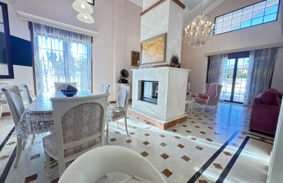 Resale - Detached Villa - Cabo Roig