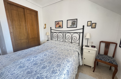 Resale - Apartment / Flat - Los Altos