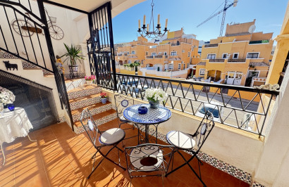 Resale - Apartment / Flat - Los Altos