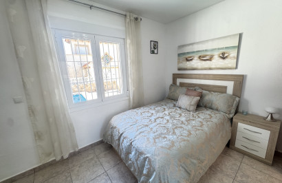 Reventa - Villa independiente - Villamartín