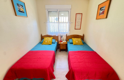 Resale - Town House - Villamartín