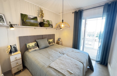 Resale - Apartment / Flat - Villamartín