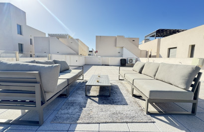 Resale - Detached Villa - Villamartín