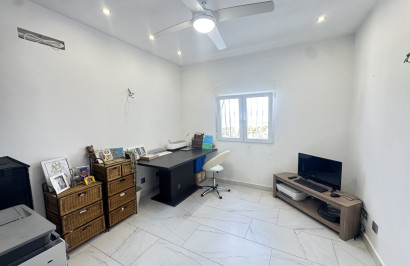 Resale - Detached Villa - San Miguel de Salinas