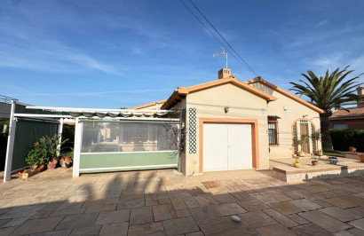 Resale - Detached Villa - Cabo Roig