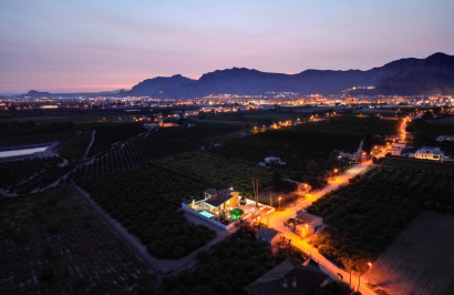 Resale - Finca / Country Property - Orihuela