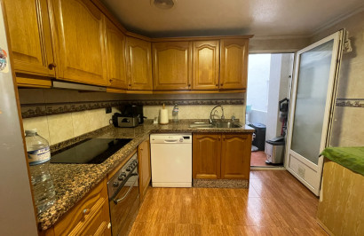 Resale - Apartment / Flat - Torrevieja - Torrevieja Alicante