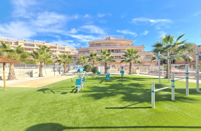 Herverkoop - Appartement / Flat - Orihuela Costa * - Villamartín *