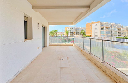 Resale - Apartment / Flat - Orihuela Costa - Villamartín