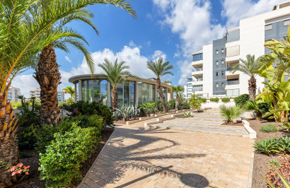 Resale - Apartment / Flat - Orihuela Costa - Villamartín