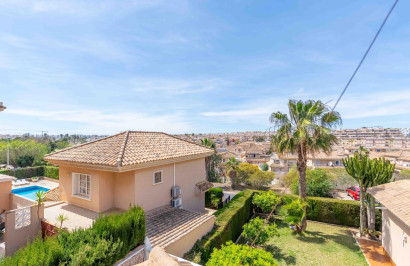 Herverkoop - Vrijstaande villa - Orihuela Costa - Punta Prima