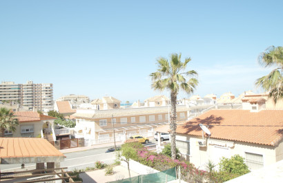 Resale - Apartment / Flat - La Mata - Playa