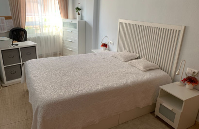 Resale - Apartment / Flat - Torrevieja - Center