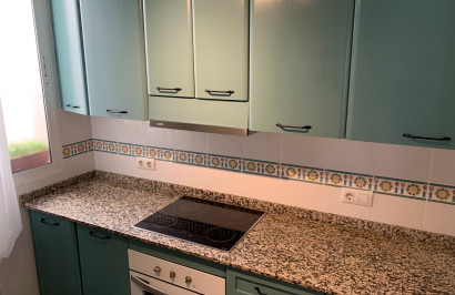 Resale - Apartment / Flat - Torrevieja - Center