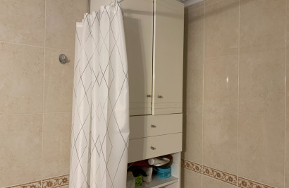 Resale - Apartment / Flat - Torrevieja - Center