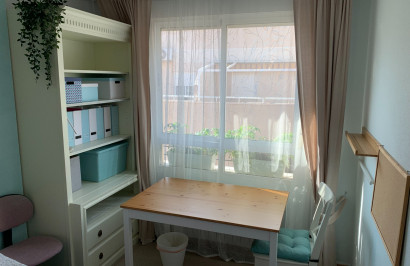 Resale - Apartment / Flat - Torrevieja - Center