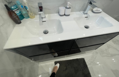 Reventa - Villa independiente - La Mata