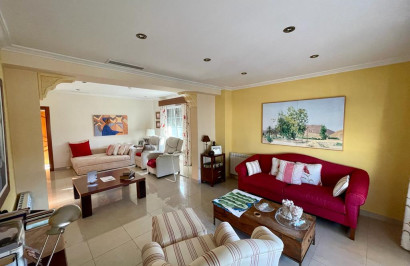 Herverkoop - Vrijstaande villa - Albatera