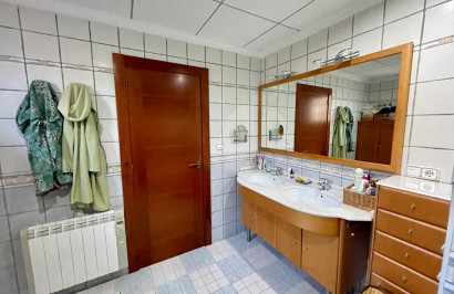 Herverkoop - Vrijstaande villa - Albatera