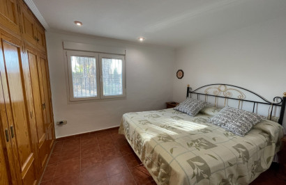 Reventa - Villa independiente - Crevillente