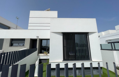 Resale - Town House - Dolores - Alicante