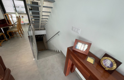 Resale - Town House - Dolores - Alicante