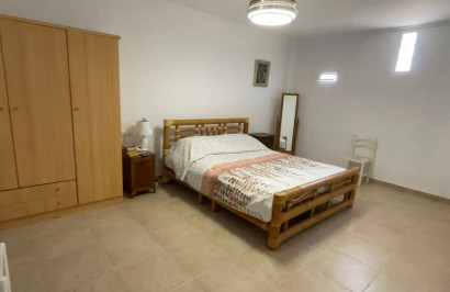 Herverkoop - Vrijstaande villa - Daya Nueva