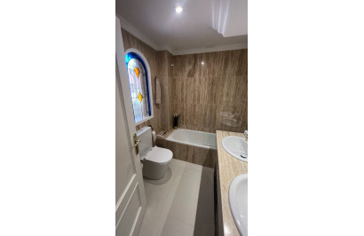 Reventa - Villa independiente - Algorfa