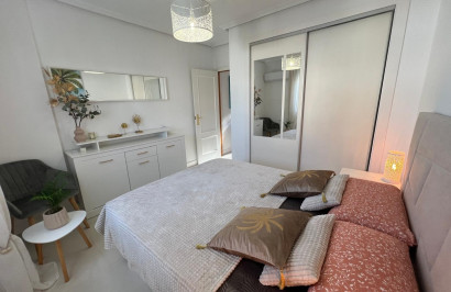 Reventa - Villa independiente - Algorfa