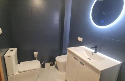 Resale - Apartment / Flat - Torrevieja - Acequion