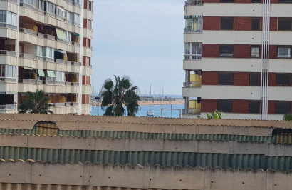 Resale - Apartment / Flat - Torrevieja - Acequion