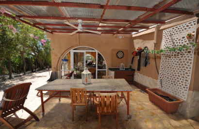 Revente - Finca / Propriété de campagne - Crevillente