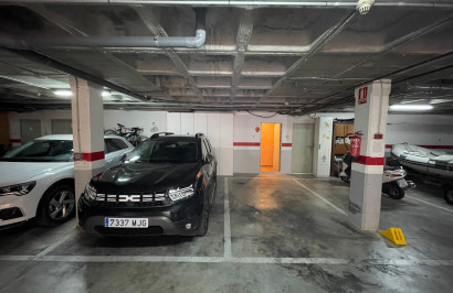 Resale - Town House - Elche - Center