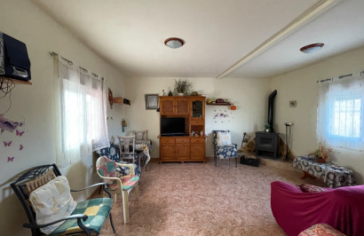 Resale - Finca / Country Property - Jacarilla