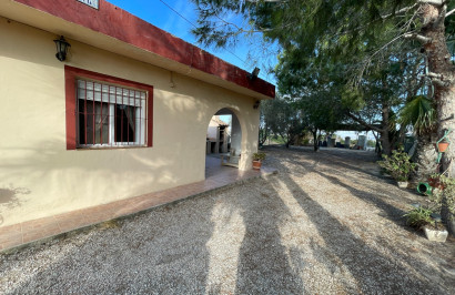 Resale - Finca / Country Property - Jacarilla
