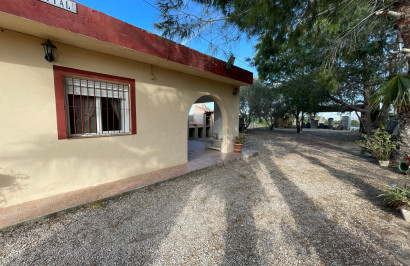 Resale - Finca / Country Property - Jacarilla