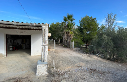 Resale - Finca / Country Property - Jacarilla