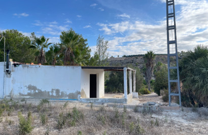 Resale - Finca / Country Property - Jacarilla