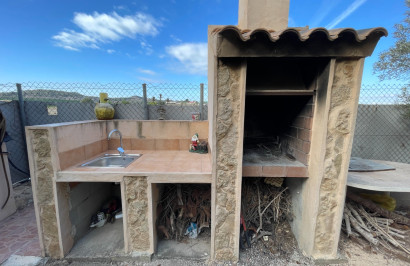 Resale - Finca / Country Property - Jacarilla