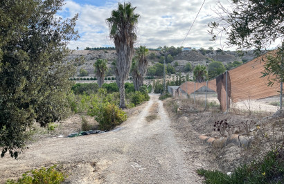 Resale - Finca / Country Property - Jacarilla