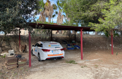 Resale - Finca / Country Property - Jacarilla