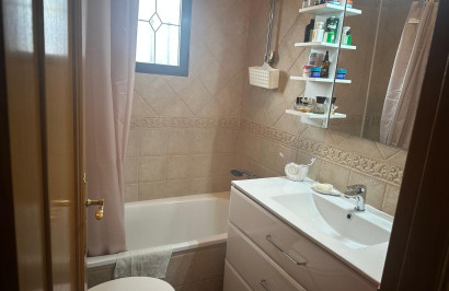 Resale - Detached Villa - Hondón de las Nieves - Urbaniz La Montañosa