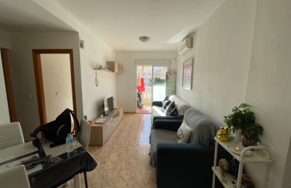 Resale - Apartment / Flat - Torrevieja - Comunidad Valenciana