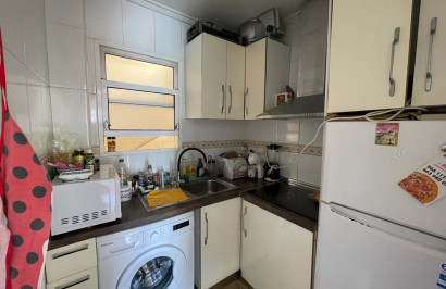 Resale - Apartment / Flat - Torrevieja - Comunidad Valenciana