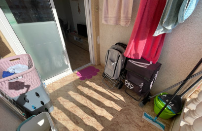 Resale - Apartment / Flat - Torrevieja - Comunidad Valenciana