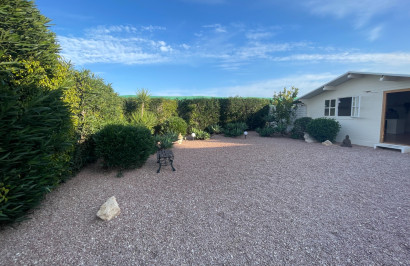 Resale - Finca / Country Property - Elche - Las Bayas